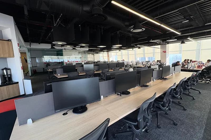 Corporativo Manacar en el cruce de Insurgentes Sur y Río Mixcoac